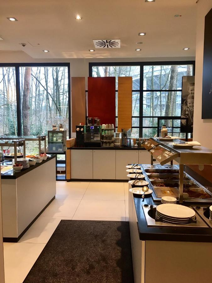 Lindner Hotel Frankfurt Sportpark, Part Of Jdv By Hyatt Франкфурт-на-Майне Экстерьер фото