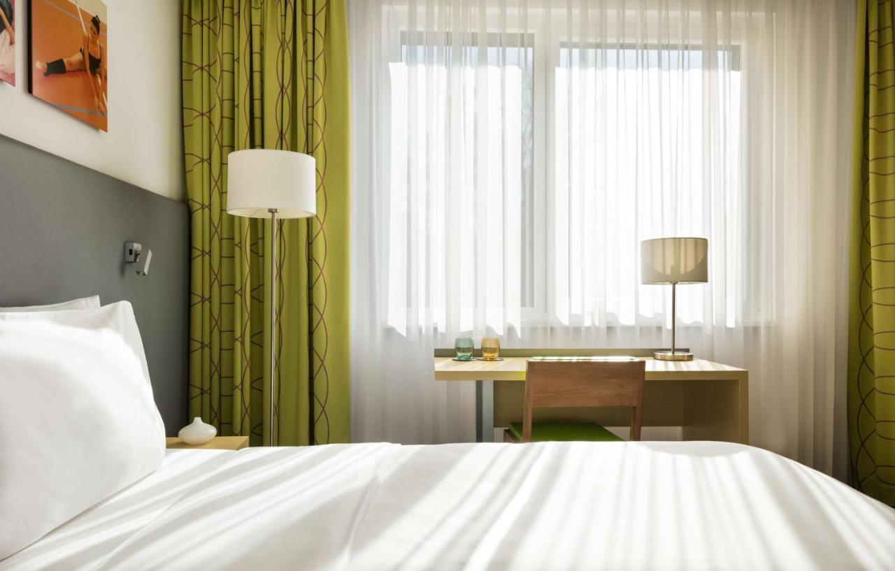 Lindner Hotel Frankfurt Sportpark, Part Of Jdv By Hyatt Франкфурт-на-Майне Экстерьер фото