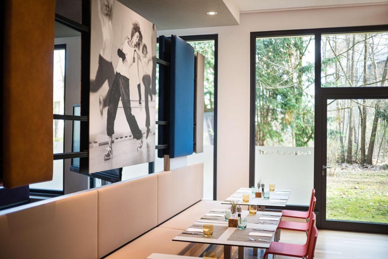 Lindner Hotel Frankfurt Sportpark, Part Of Jdv By Hyatt Франкфурт-на-Майне Экстерьер фото