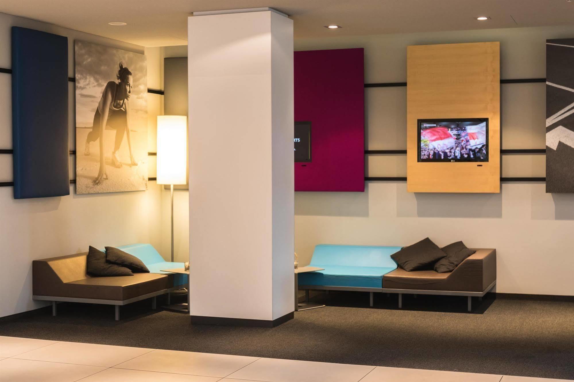 Lindner Hotel Frankfurt Sportpark, Part Of Jdv By Hyatt Франкфурт-на-Майне Экстерьер фото